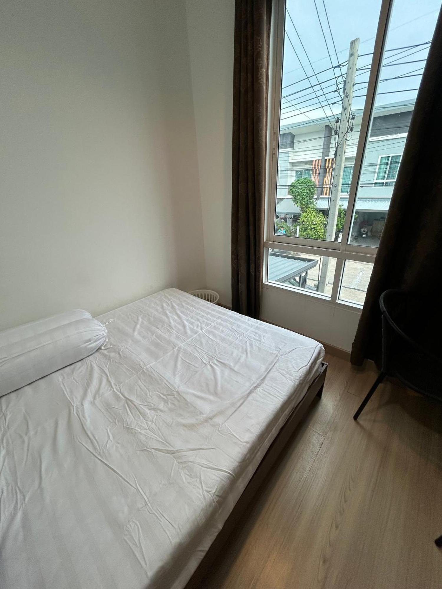 Nice Stay House At Khlong Sam Rangsit Exterior photo