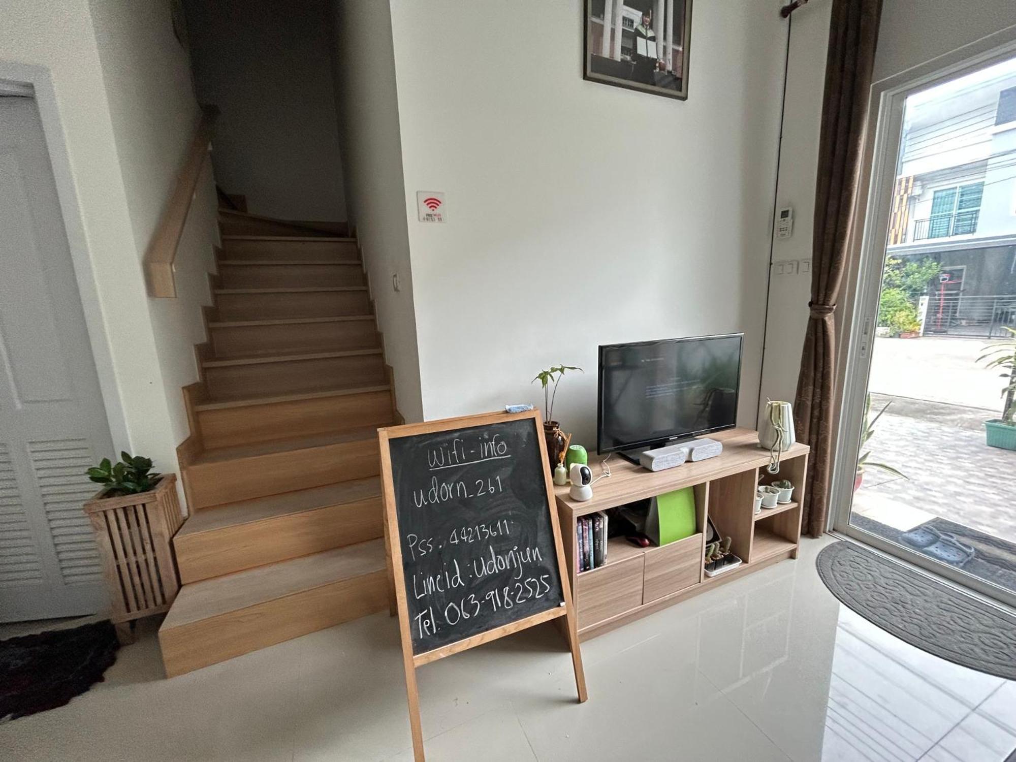 Nice Stay House At Khlong Sam Rangsit Exterior photo
